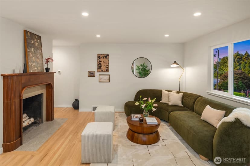 Property photo for 2314 S Forest Street, Seattle photo 5