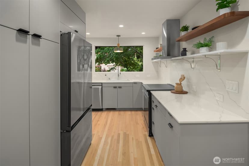 Property photo for 2314 S Forest Street, Seattle photo 12