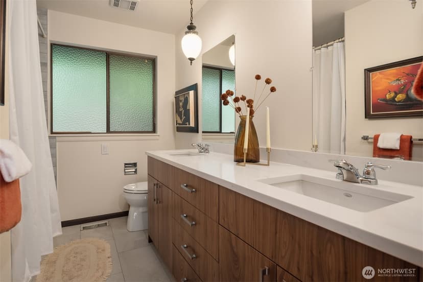 Property photo for 7416 Mercer Terrace Drive, Mercer Island photo 27