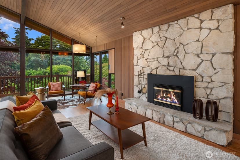 Property photo for 7416 Mercer Terrace Drive, Mercer Island photo 6