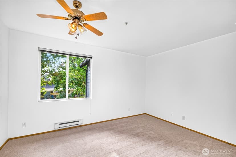 Property photo for 10825 SE 200th Street #F204, Kent photo 13
