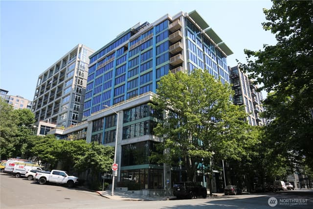 Property photo for 2716 Elliott Ave #405, Seattle