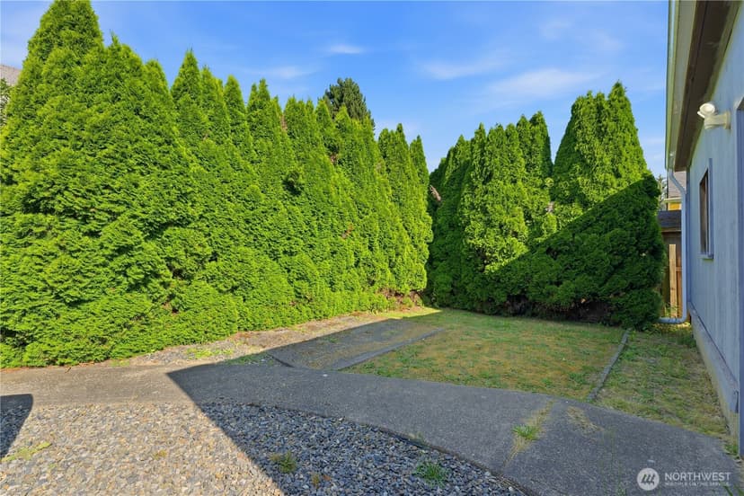 Property photo for 207 E 84th Street, Tacoma photo 35