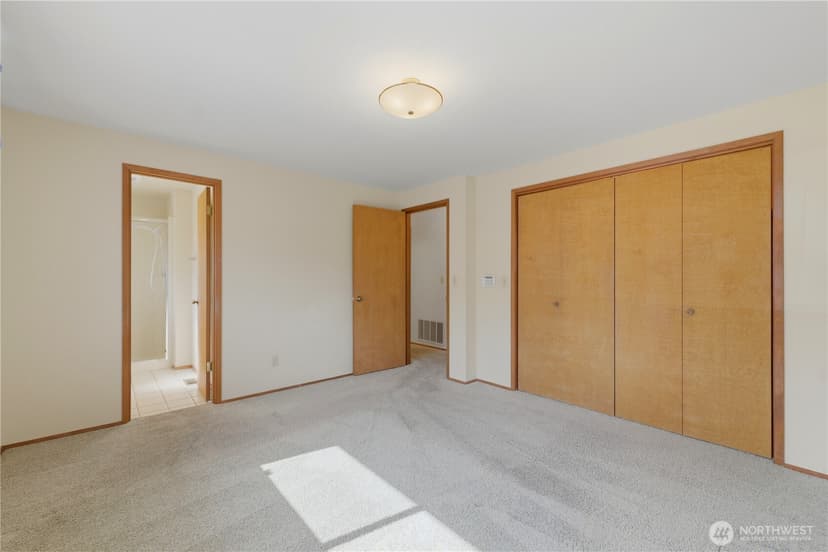 Property photo for 207 E 84th Street, Tacoma photo 25