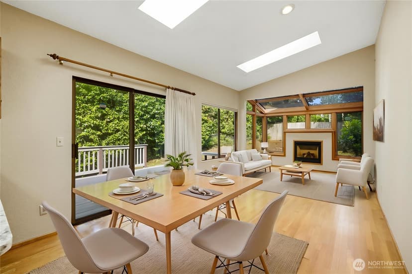 Property photo for 8530 Frederick Place, Edmonds photo 18