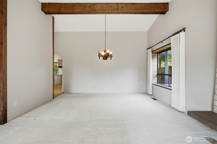 Property photo for 8530 Frederick Place, Edmonds photo 11