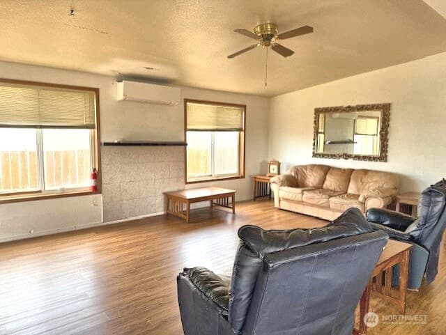 Property photo for 535 Canal Drive NE, Ocean Shores photo 10