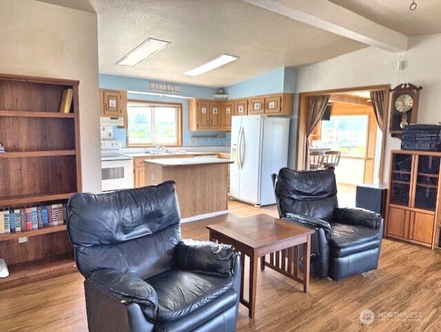 Property photo for 535 Canal Drive NE, Ocean Shores photo 8