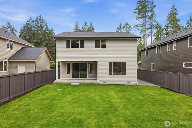 Property photo for 11209 79th Avenue Ct SW #10, Lakewood photo 4