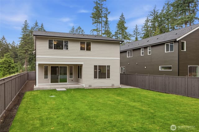 Property photo for 11209 79th Avenue Ct SW #10, Lakewood photo 3