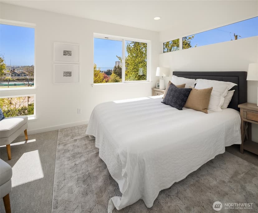 Property photo for 972 NW 54th Street, Seattle photo 17