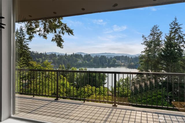Property photo for 2511 Baymont Place, Bremerton photo 5