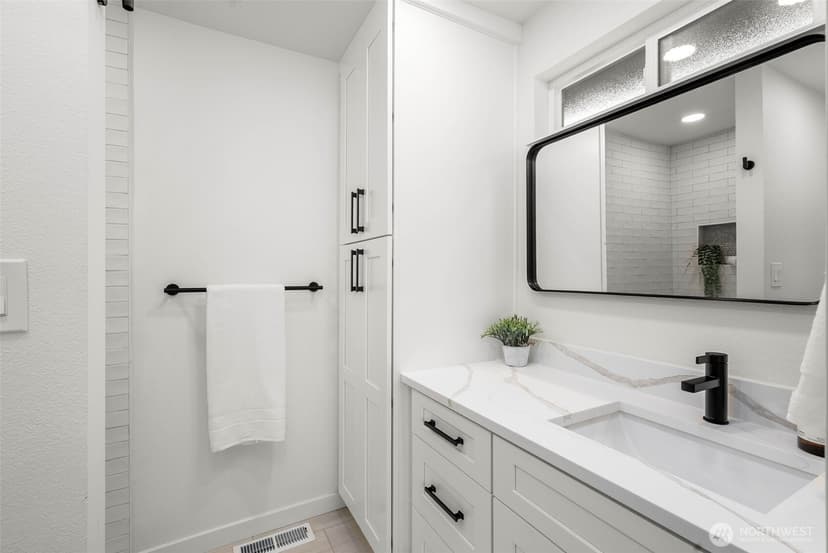 Property photo for 2511 Baymont Place, Bremerton photo 29