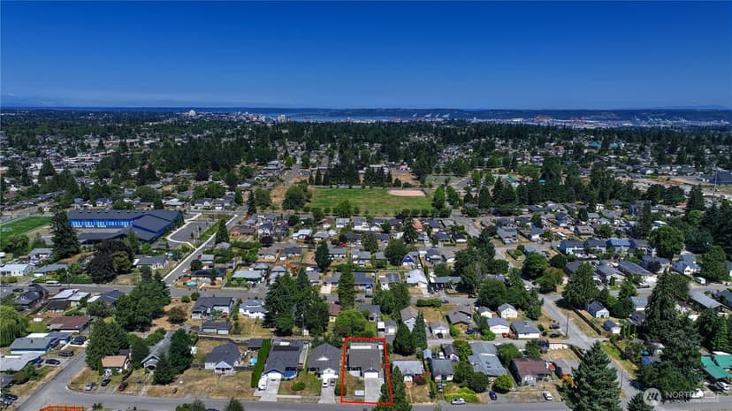 Property photo for 227 E 63rd Street, Tacoma photo 32