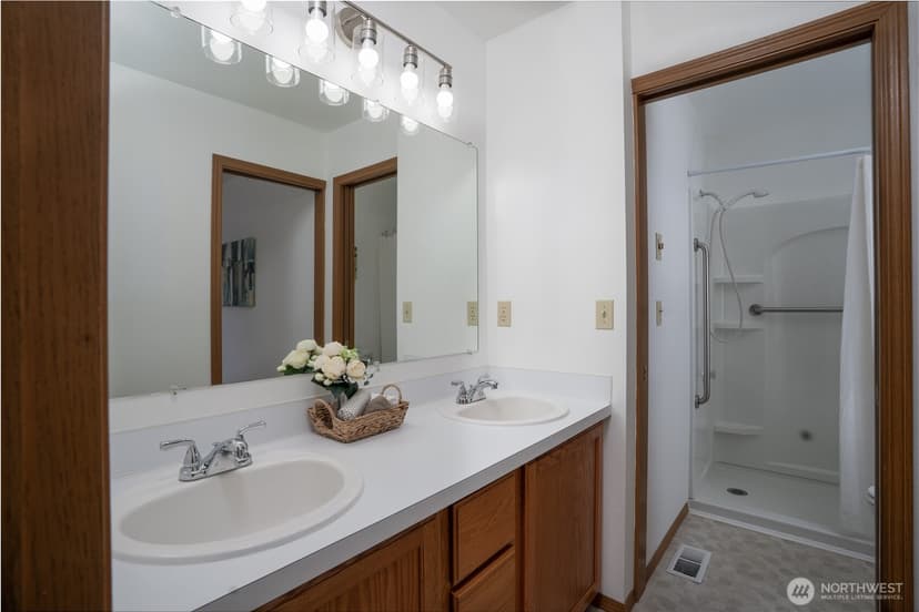 Property photo for 227 E 63rd Street, Tacoma photo 14