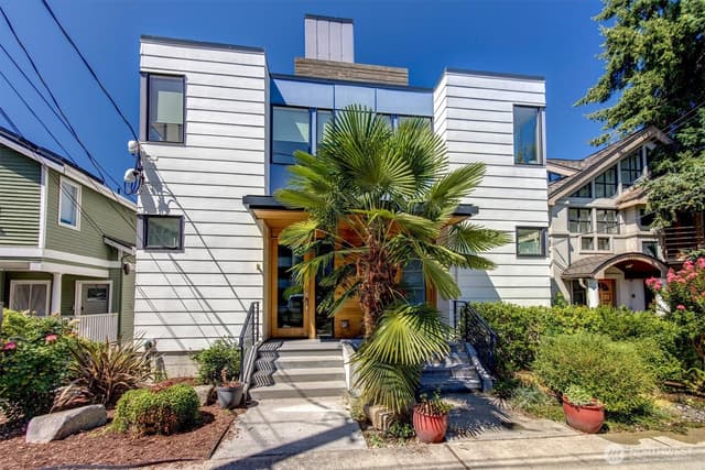 Property photo for 2359 Yale Avenue E #A, Seattle photo 2
