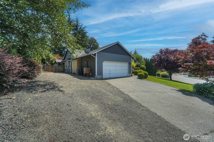 Property photo for 19460 23rd Avenue NE, Poulsbo photo 3