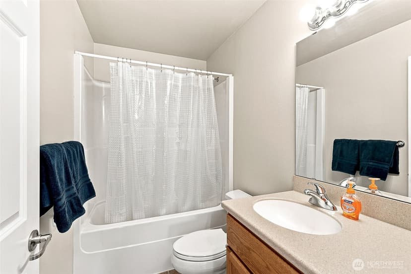 Property photo for 3204 20th Street SW, Puyallup photo 17