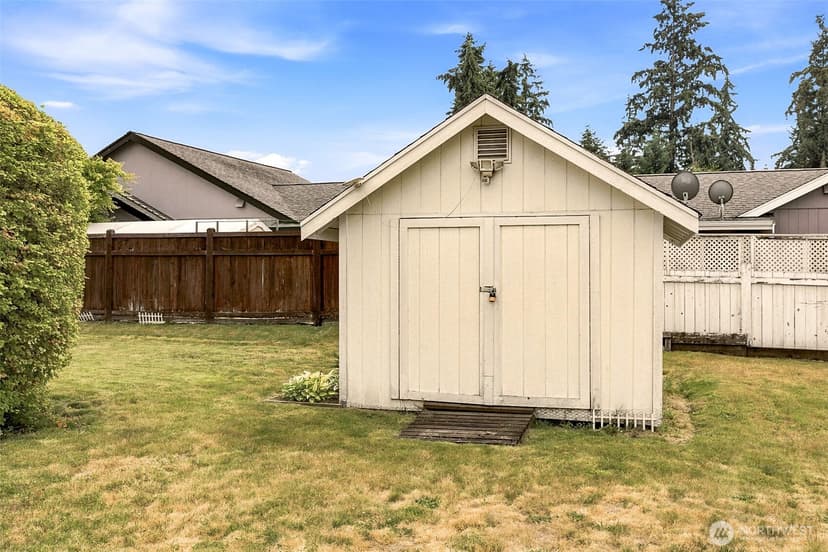 Property photo for 3204 20th Street SW, Puyallup photo 24