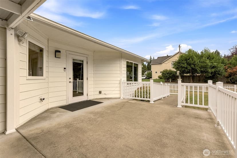 Property photo for 3204 20th Street SW, Puyallup photo 20