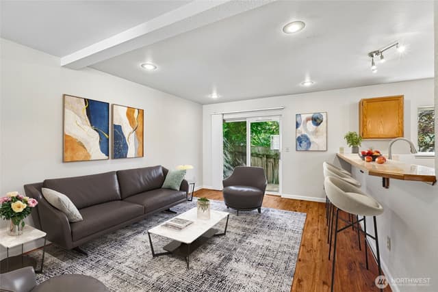 Property photo for 2110 Highland Avenue #C, Everett photo 5