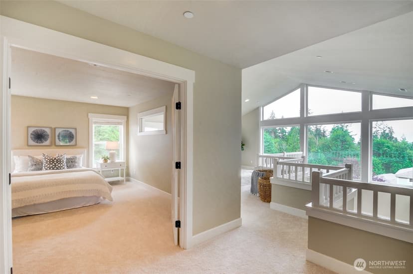 Property photo for 4307 166th Lane SE, Bellevue photo 13