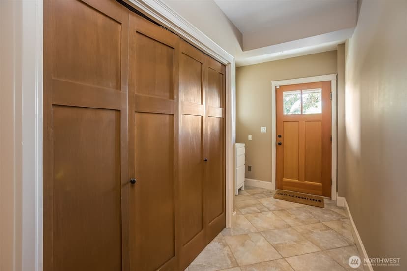 Property photo for 317 1st Street, Kirkland photo 35