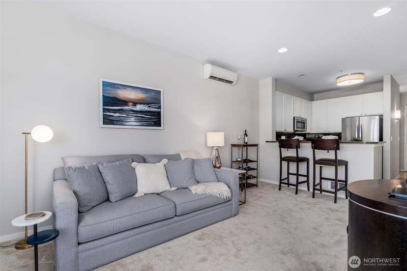 Property photo for 2000 Alaskan Way #543, Seattle photo 6