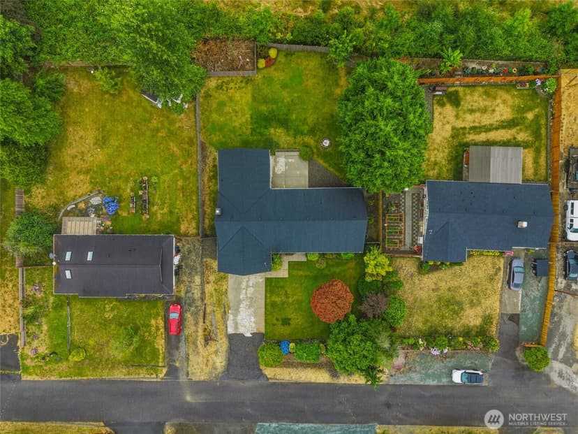 Property photo for 2111 93rd Drive SE, Lake Stevens photo 34