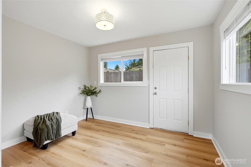 Property photo for 2111 93rd Drive SE, Lake Stevens photo 23