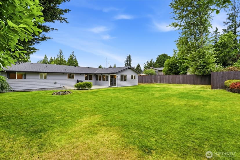 Property photo for 2111 93rd Drive SE, Lake Stevens photo 29