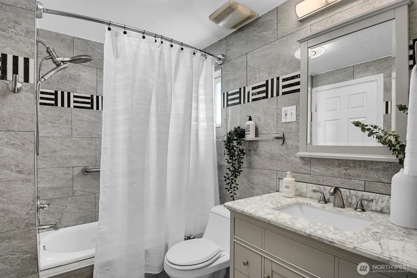 Property photo for 10241 SE 126 Avenue SE, Renton photo 15