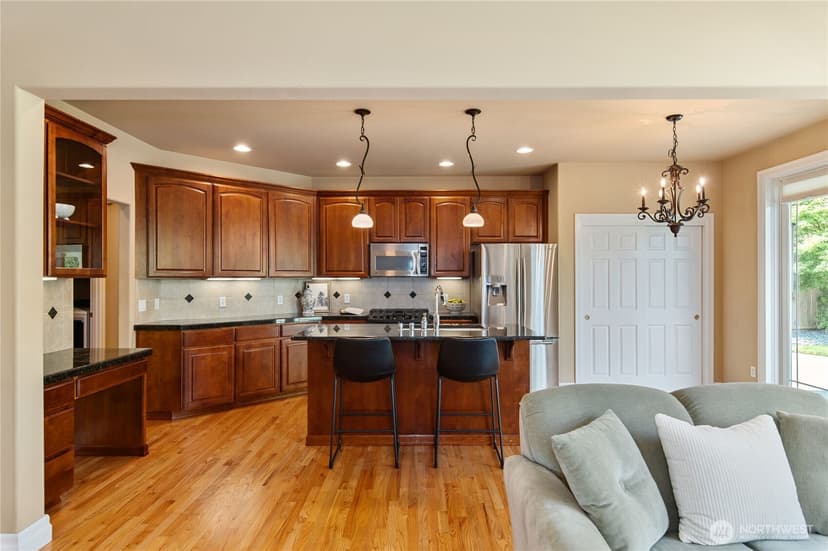 Property photo for 17112 136th Avenue Ct E, Puyallup photo 13