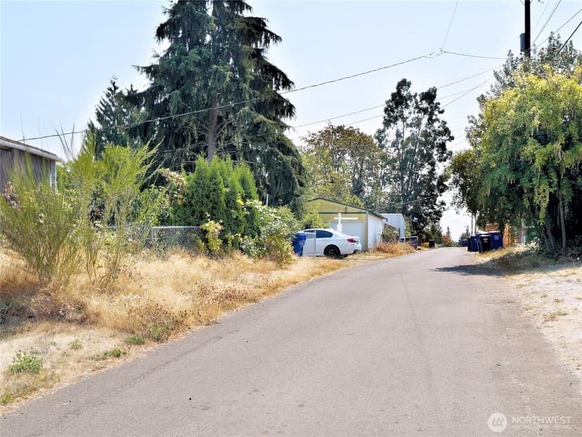 Property photo for 9212 Kelsey Lane SW, Seattle photo 10