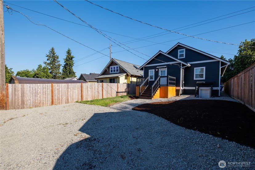 Property photo for 869 S 40th Street, Tacoma photo 35