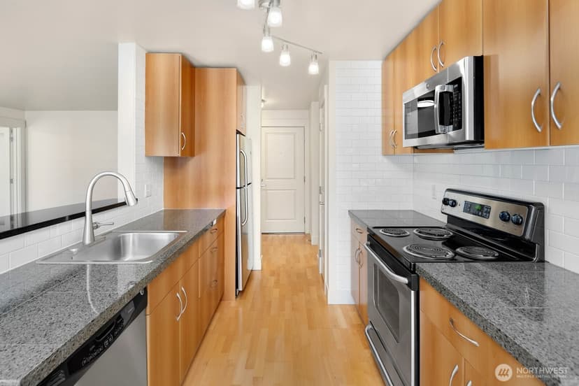 Property photo for 22910 90th Avenue W #C306, Edmonds photo 9