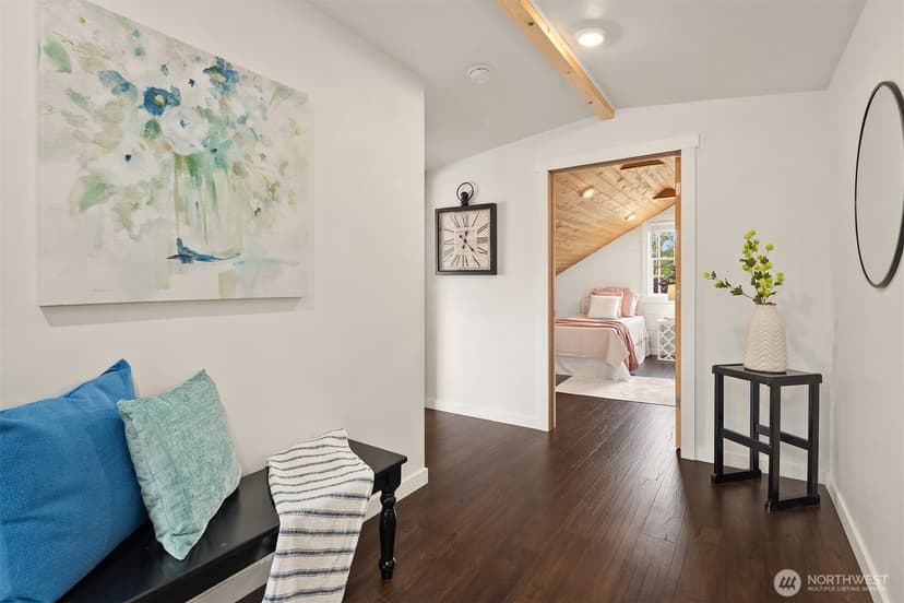 Property photo for 302 E Gilman Avenue, Arlington photo 24