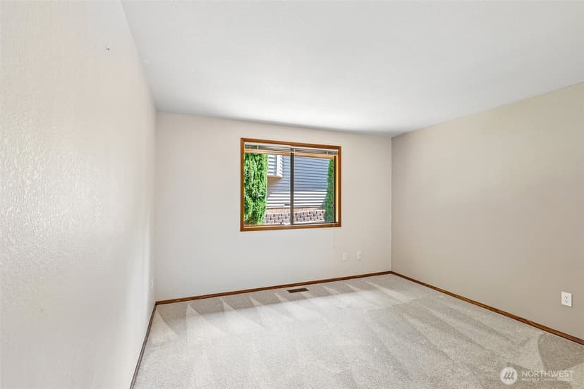 Property photo for 5605 101st St Sw, Mukilteo photo 23