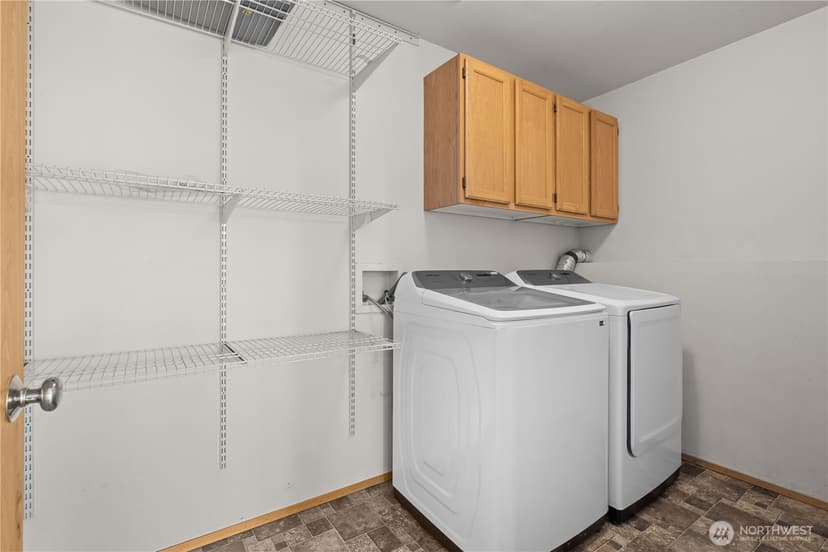 Property photo for 13716 21st Avenue E, Tacoma photo 32