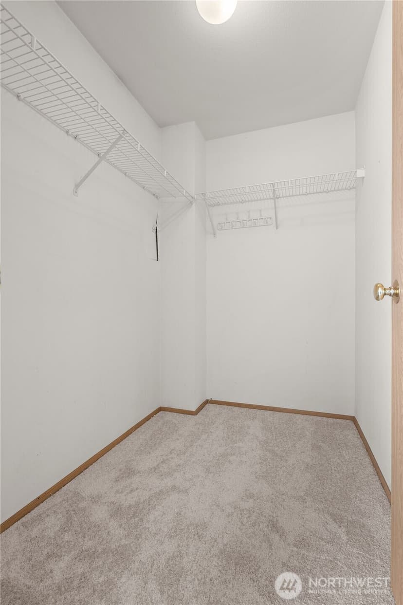 Property photo for 13716 21st Avenue E, Tacoma photo 20