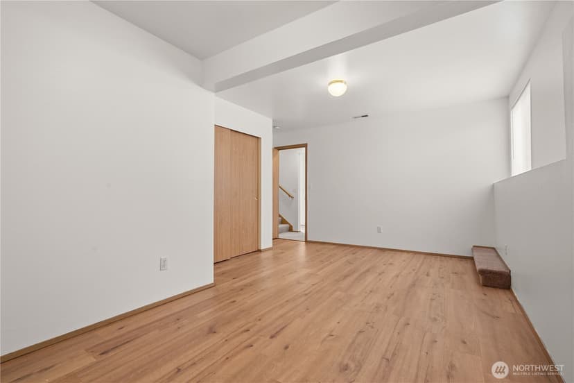 Property photo for 13716 21st Avenue E, Tacoma photo 31