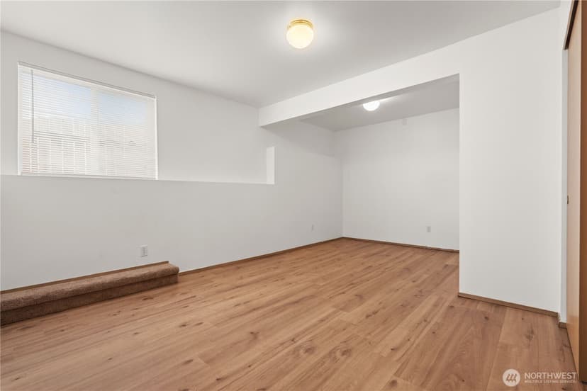 Property photo for 13716 21st Avenue E, Tacoma photo 30