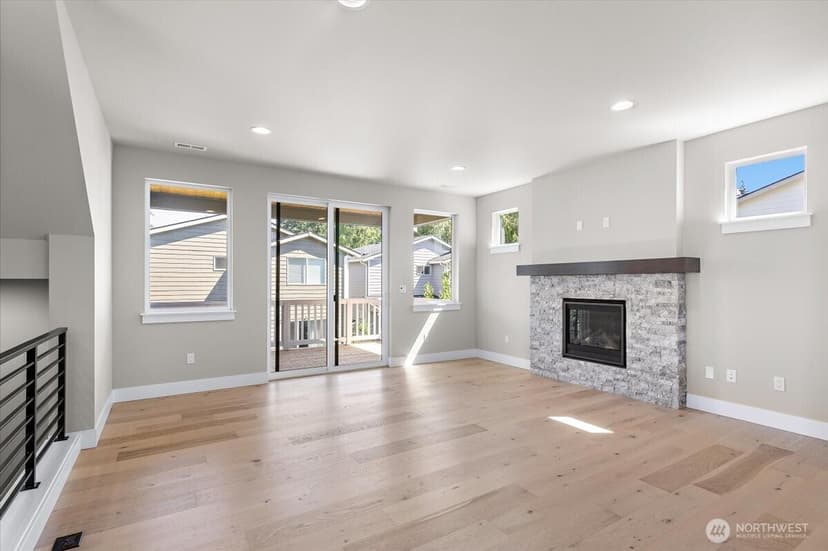 Property photo for 229 156th Place SW #MG 06, Lynnwood photo 12
