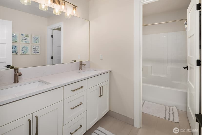 Property photo for 419 Rockefeller Avenue, Everett photo 27