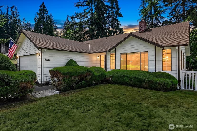 Property photo for 20832 88th Place W, Edmonds photo 37