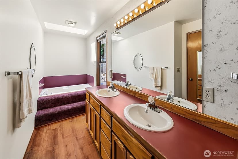 Property photo for 20832 88th Place W, Edmonds photo 19