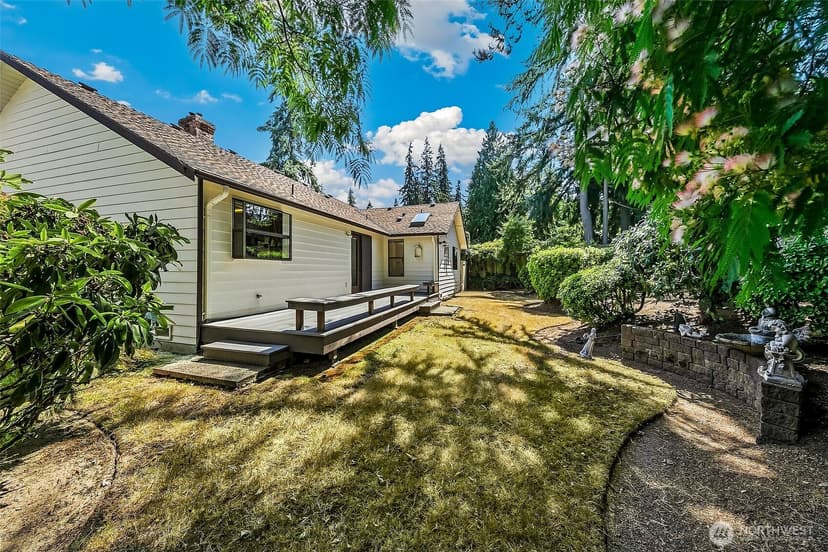 Property photo for 20832 88th Place W, Edmonds photo 28