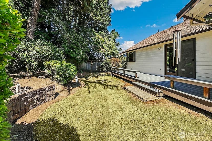 Property photo for 20832 88th Place W, Edmonds photo 27