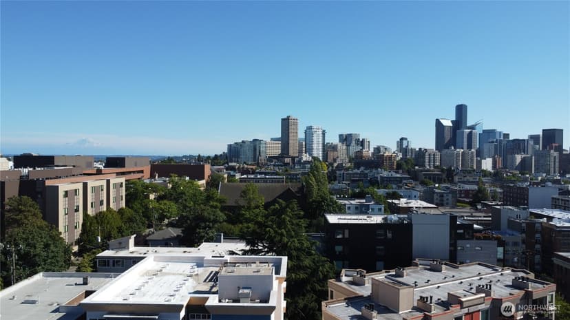 Property photo for 712 E Denny Way #401, Seattle photo 37