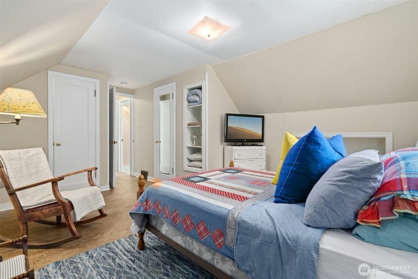 Property photo for 1217 S Charlestown Street, Seattle photo 18